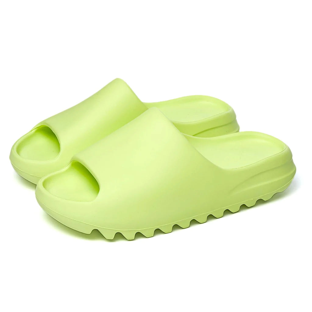 Yeezy Slide “Glow Green”